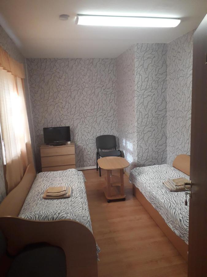 Ginto Svetingi Namai Hostel Vilnius Bagian luar foto
