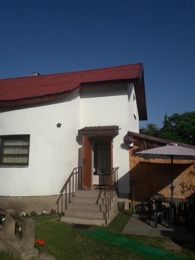 Ginto Svetingi Namai Hostel Vilnius Bagian luar foto