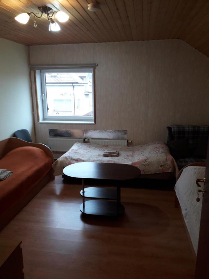 Ginto Svetingi Namai Hostel Vilnius Bagian luar foto